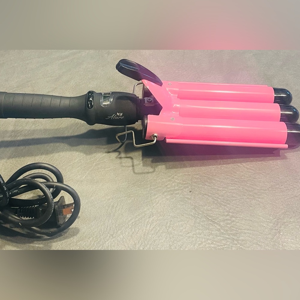 3 Barrel Curling Iron Wand Dual Voltage Hair Crimper w/ LCD Temp Display- 1”